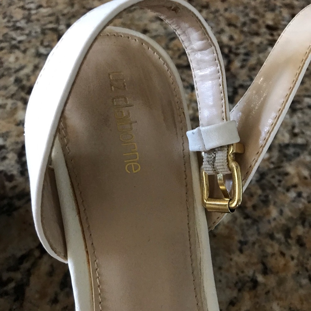 Liz Claiborne shoes - Picture 3 of 7